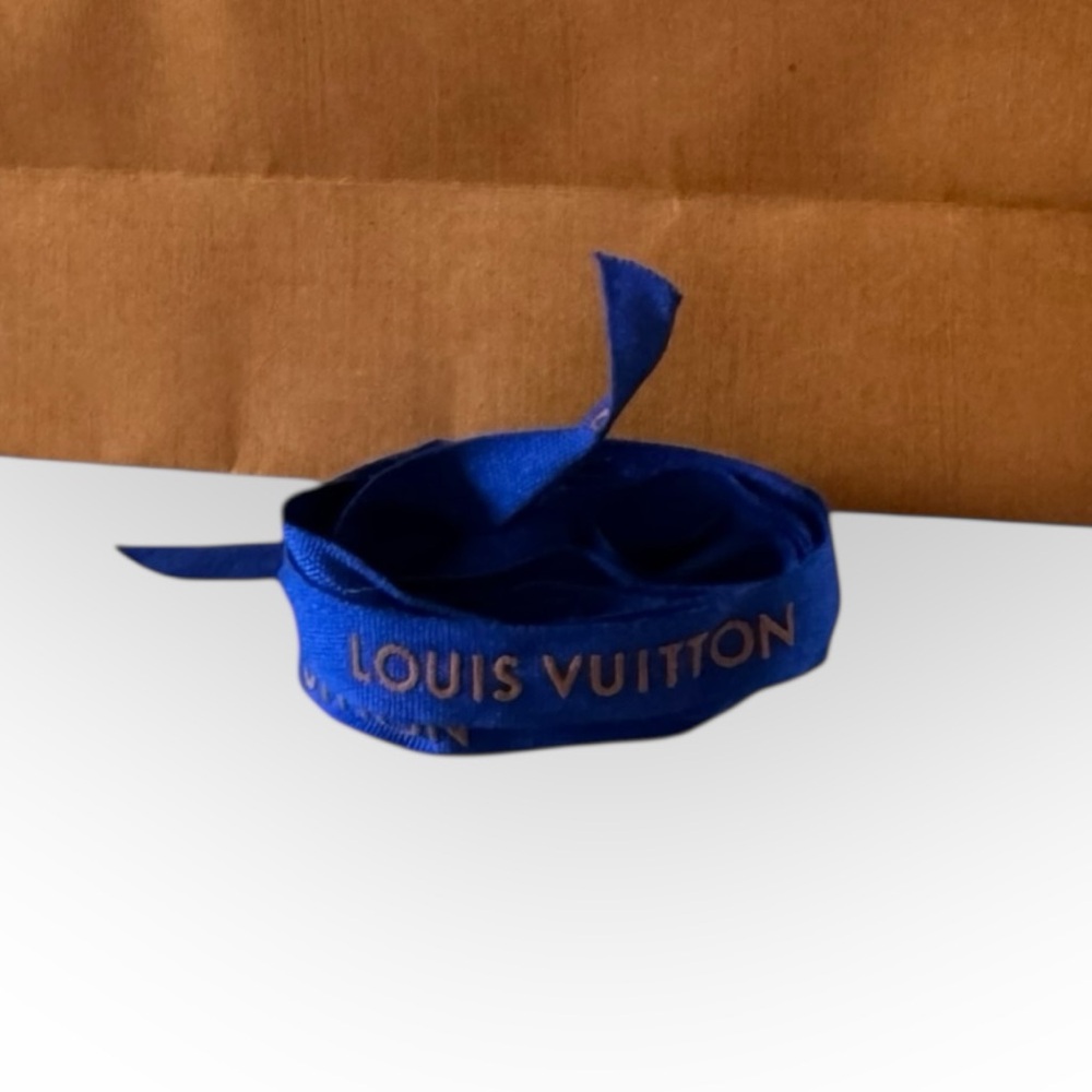 ๐ Authentic Louis Vuitton Ribbon - Blue - 0.5 Inch Wide 50โ long - Picture 4 of 6